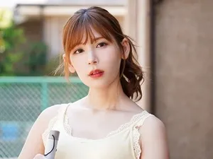 Thuốc kích dục có tác dụng trên nút hậu môn nổ tung vào cái mông béo lớn khu vườn trắng